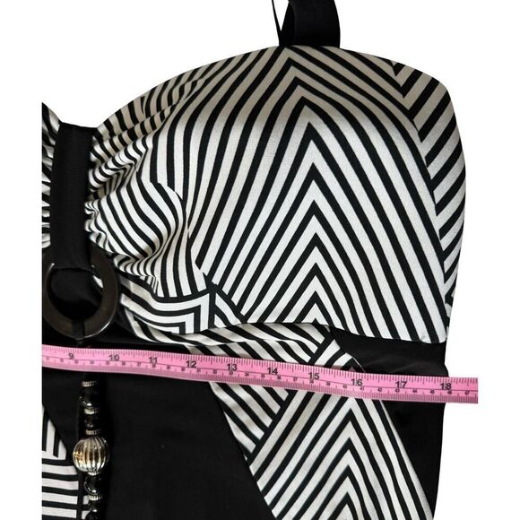 R&M Richards Maxi Dress Womens 16W Black‎ & White Embellished Beaded Neck USA - Picture 7 of 8